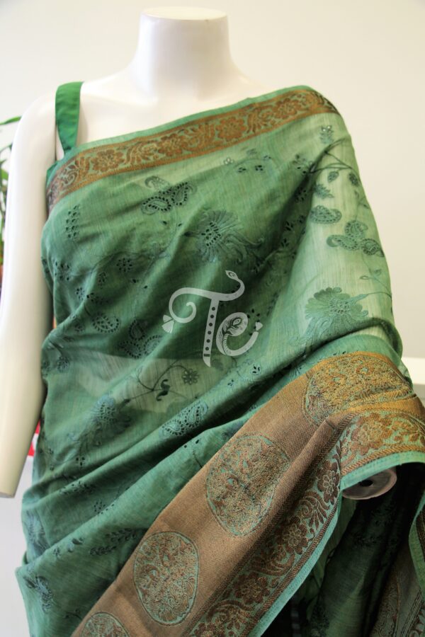 Bamboo Cotton Silk Bottle Green Embroidered Saree