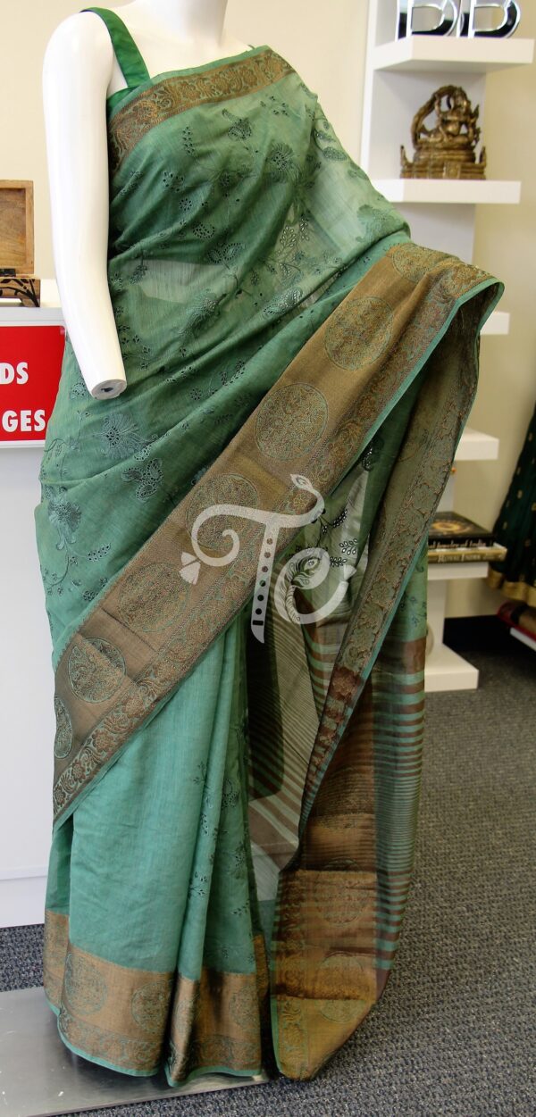 Bamboo Cotton Silk Bottle Green Embroidered Saree