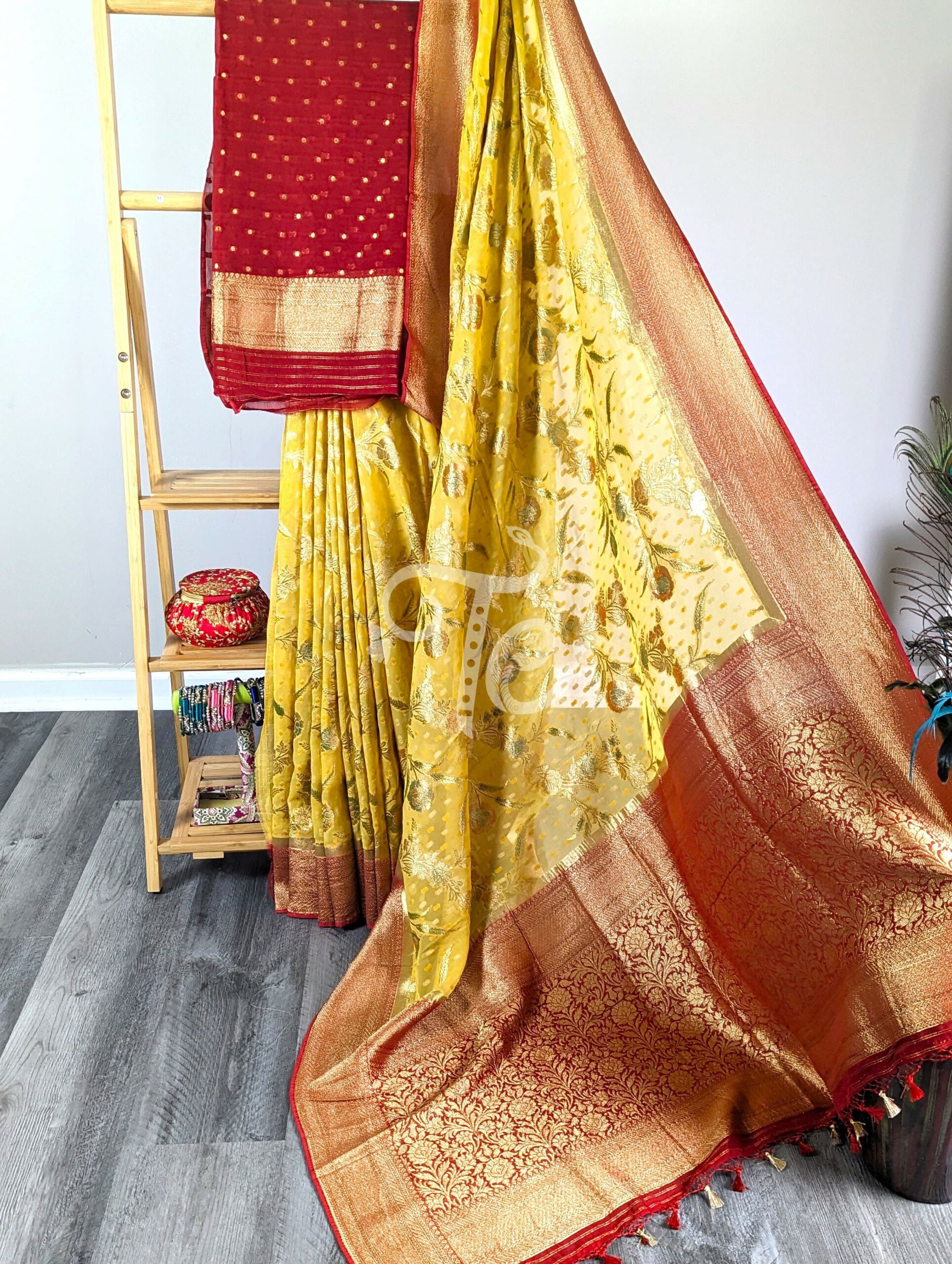 Light Yellow and Red Pure Georgette Silk Banarasi Saree adorned with Meenakari floral Jaal