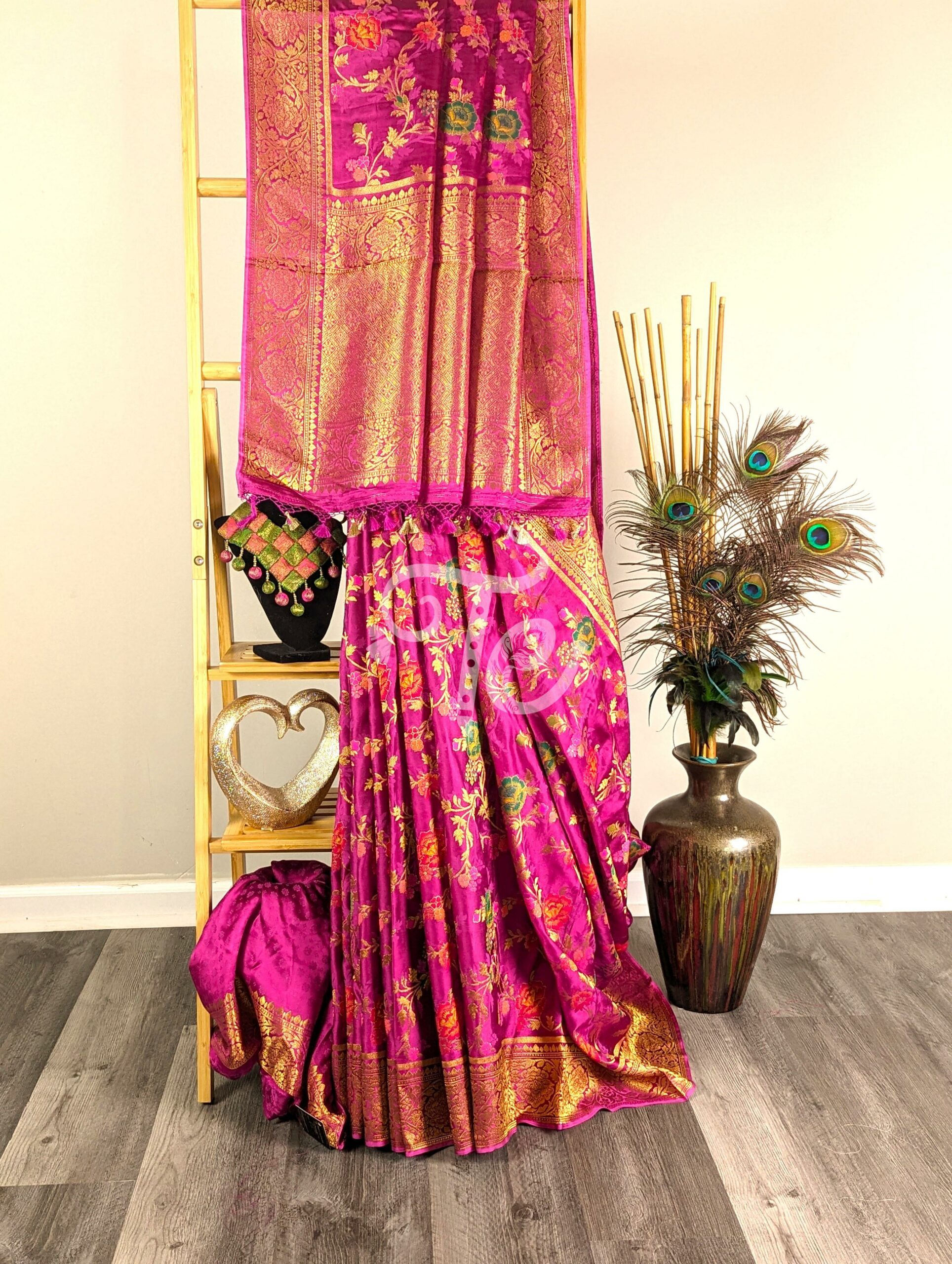 Fuchsia(Rani) Color Pure Crape Silk Banarasi Saree Adorned with Meenakari Floral Jaal