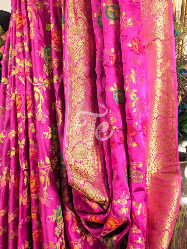 Fuchsia(Rani) Color Pure Crape Silk Banarasi Saree Adorned with Meenakari Floral Jaal