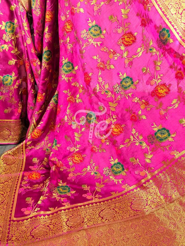 Fuchsia(Rani) Color Pure Crape Silk Banarasi Saree Adorned with Meenakari Floral Jaal